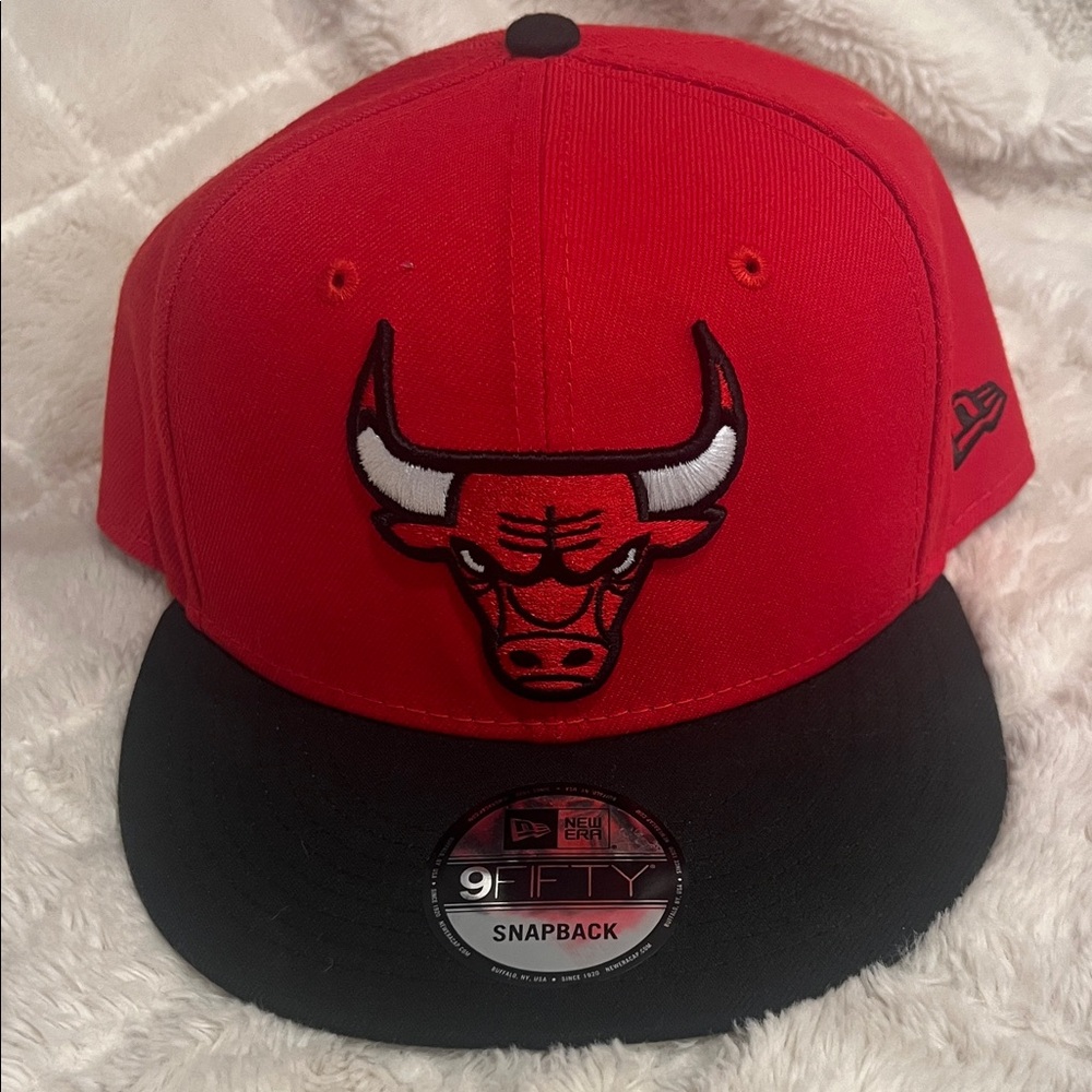 New Era Red and Black Bulls Snapback Hat